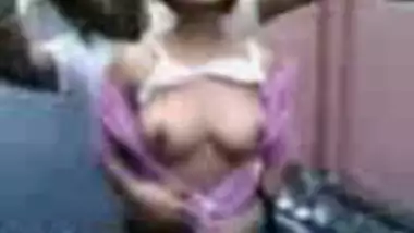 Xxxhum busty indian porn at Hotindianporn.mobi