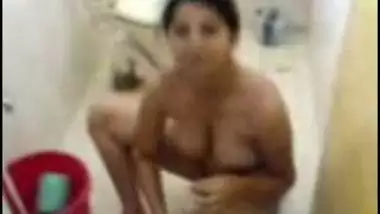 Xzxzxz video hd busty indian porn at Hotindianporn.mobi