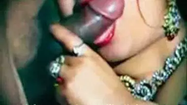 Panruti Aunty Sex Video - Panruti busty indian porn at Hotindianporn.mobi