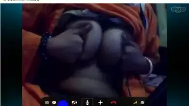 Big boobs NRI aunty exposed on skype