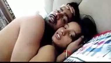 Videos xxx hinbi sex busty indian porn at Hotindianporn.mobi