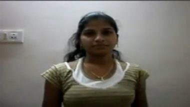Hot telugu college girl kreethi boobs show