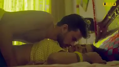 Indian wife sex with her friend after the marriage when her husband is not  sex her hardly hot web series indian sex video