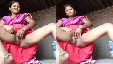 Xnxhotmom - Xnxhotmom busty indian porn at Hotindianporn.mobi