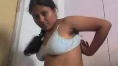 Sanelyn xcxxa busty indian porn at Hotindianporn.mobi