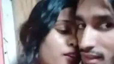 Deasi sex video busty indian porn at Hotindianporn.mobi