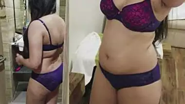 Poly Bathroom Sex In Mukerian - Perfect girls net busty indian porn at Hotindianporn.mobi