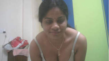 South Indian office Aunty nude Videos Part 18