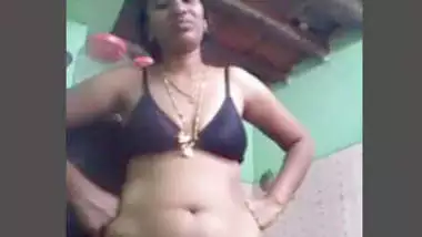 Xxx b p siksi video busty indian porn at Hotindianporn.mobi