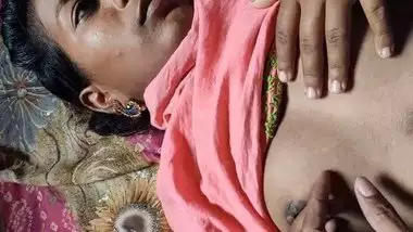 Xxxpornsexvedeo - Xxxpornsexvideo busty indian porn at Hotindianporn.mobi
