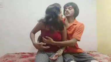 Xxvbeo busty indian porn at Hotindianporn.mobi