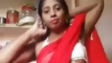 Nxxxvideos busty indian porn at Hotindianporn.mobi