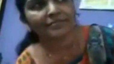Tamil aunty stripping panty on video call indian sex video