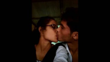 College couple gets romantic in class and later enjoy a quick fuck