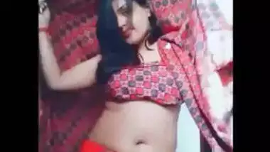 Deci sex video busty indian porn at Hotindianporn.mobi