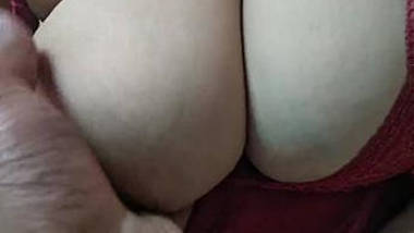 Desi wife big boobs pressing