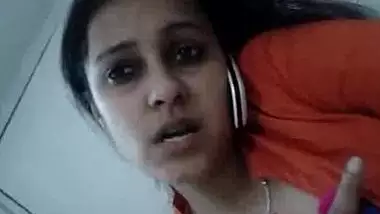 380px x 214px - Banglore accntre it manager fingered for her junior in office bathroom  indian sex video