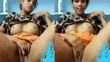 Englishxxxn busty indian porn at Hotindianporn.mobi