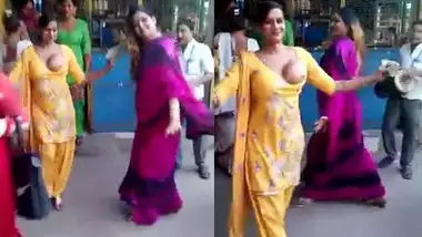 Xxxxxccvv - Xxxxxccvv busty indian porn at Hotindianporn.mobi