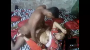 Sexcvibo busty indian porn at Hotindianporn.mobi