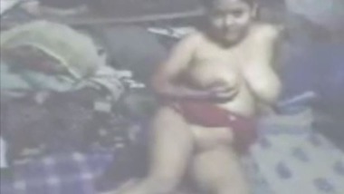 Chubby Indian Bhabhi getting naughty with her Devar on cam