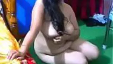 Xxvefio busty indian porn at Hotindianporn.mobi
