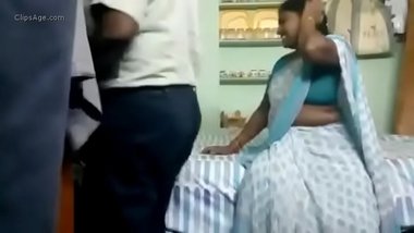 Daddy aur tamil chachi ke fuck ka indian xxx sex clip indian sex video