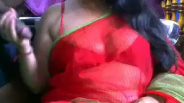 Bangoile hot mom xx videos busty indian porn at Hotindianporn.mobi