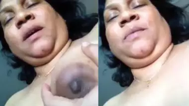 Hindimomsex - Hindimomsex video busty indian porn at Hotindianporn.mobi
