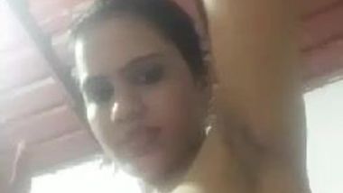 Tired Desi woman can finally take off dress and focus on the porn video