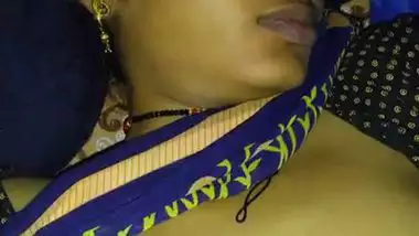 Hot hot xxx video vidmate download bangil busty indian porn at  Hotindianporn.mobi
