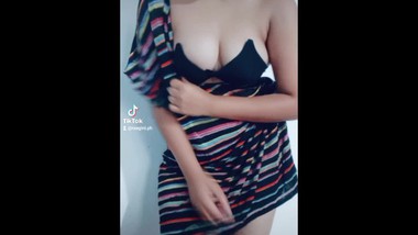 Beautiful & sexy teen girl raagini showing her boobs,18+  part 1