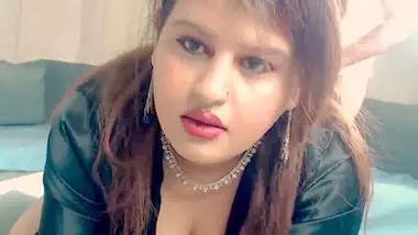 Sexvidostalugu busty indian porn at Hotindianporn.mobi