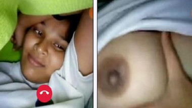 Ambrosial Desi girl exposes succulent XXX boobies through Skype