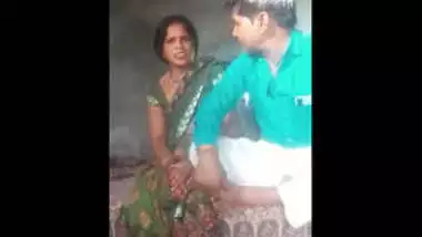 Modati Dengu Video - Modati dengu busty indian porn at Hotindianporn.mobi