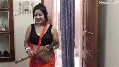 Xxxxvu busty indian porn at Hotindianporn.mobi