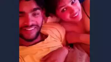 Xdesimobi in hindi busty indian porn at Hotindianporn.mobi