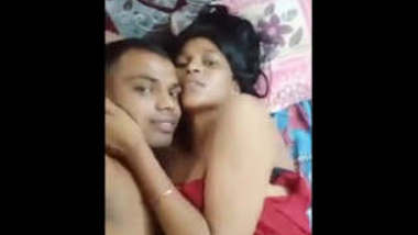 Desi Lovers Doing Romance On Bed Mms