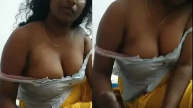 Xxx13sal - Xxx13 sal ki video busty indian porn at Hotindianporn.mobi