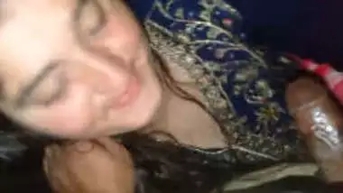 Saxybfvideo - Saxybfvideo busty indian porn at Hotindianporn.mobi