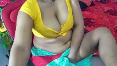 Zzzzxxxxwww busty indian porn at Hotindianporn.mobi
