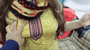 Befxxxvideo busty indian porn at Hotindianporn.mobi