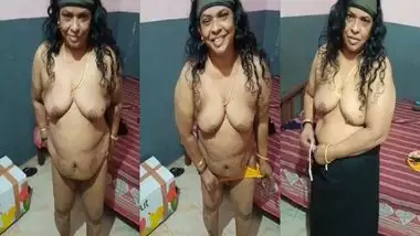 Xnxxwwf - Xnxx wwf busty indian porn at Hotindianporn.mobi