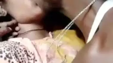 Kuttyweb Sexvideo - Kuttyweb sex video tamil busty indian porn at Hotindianporn.mobi