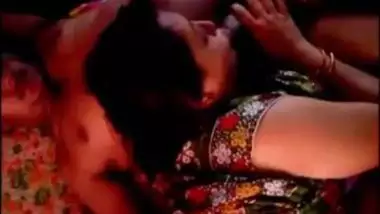 Desixxxhdvideo busty indian porn at Hotindianporn.mobi