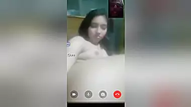 Desi Village Girl Shows Her Boobs On Video Call Part 1