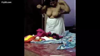 Xxxcakas - Xcxccx busty indian porn at Hotindianporn.mobi