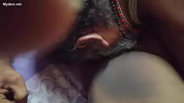 Sister sillping bother fuking sexy video busty indian porn at  Hotindianporn.mobi