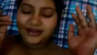Saxeymovie busty indian porn at Hotindianporn.mobi