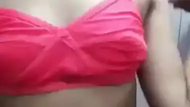 380px x 214px - Indian bfxnxx busty indian porn at Hotindianporn.mobi